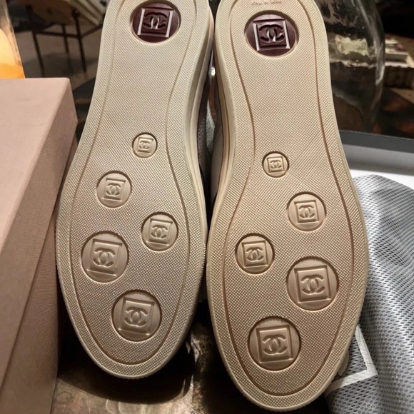 Brand New Chanel sneakers size 39.5 - Picture 5 of 7